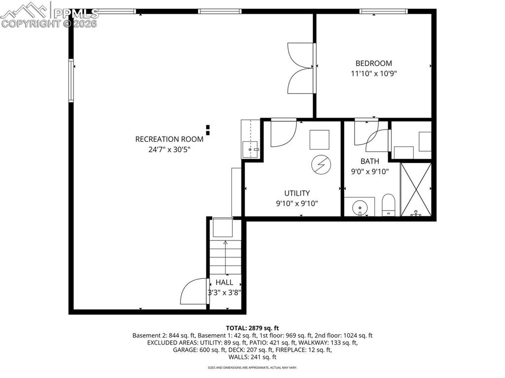 Image 44 of 50: Bathroom