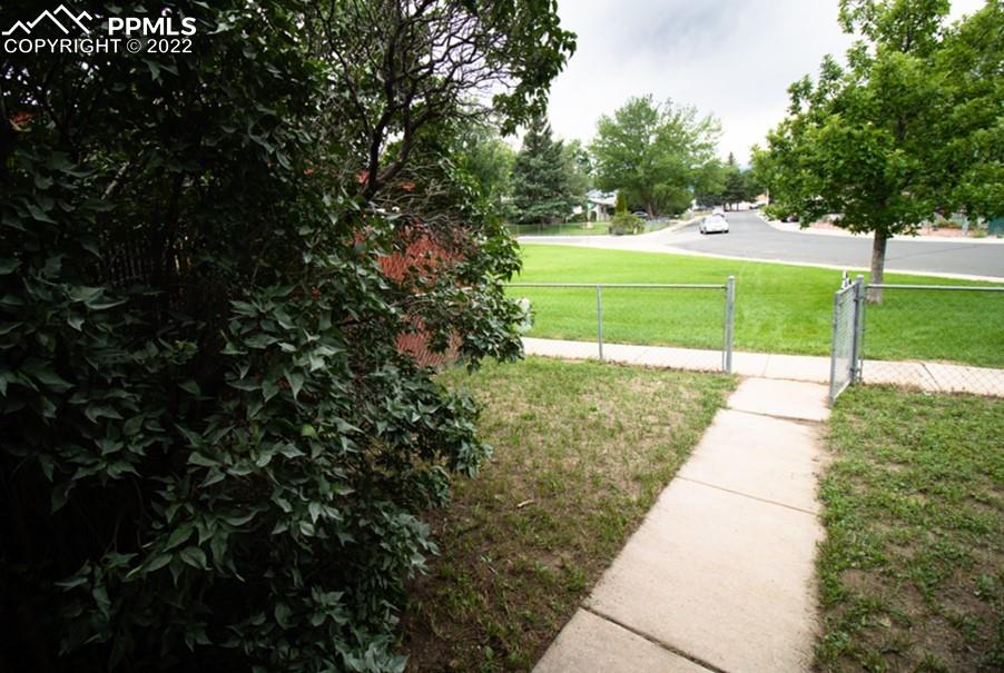 Listing 6250494, Image 2 of 29