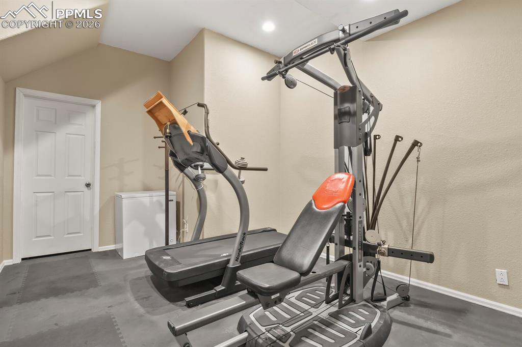 Image 39 of 50: Exercise Room