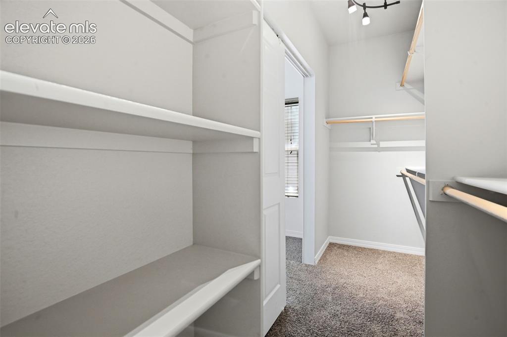 Image 19 of 41: Closet