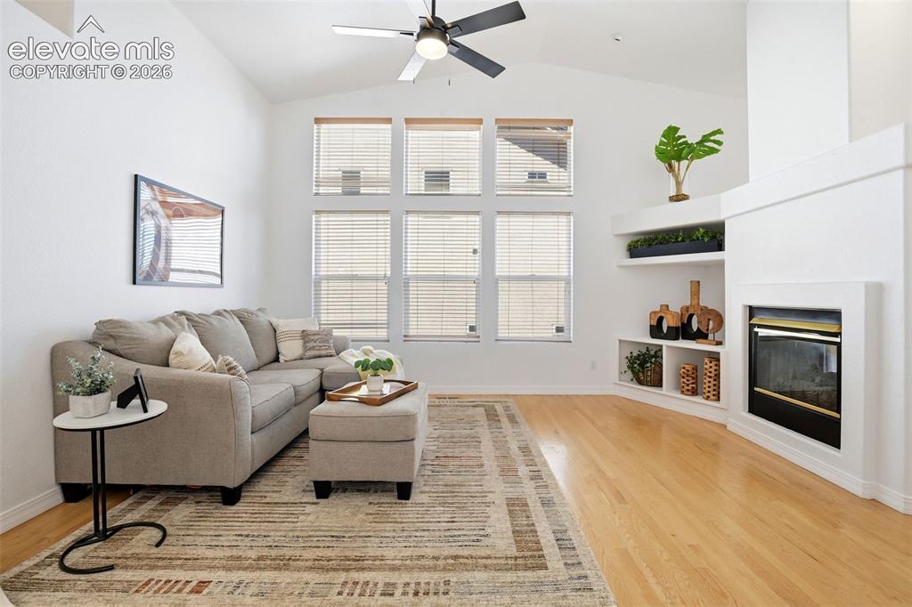 Image 5 of 41: Living Room