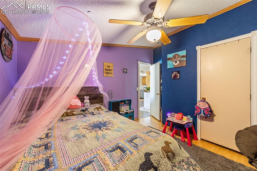 Image 16 of 39: 2nd Bedroom