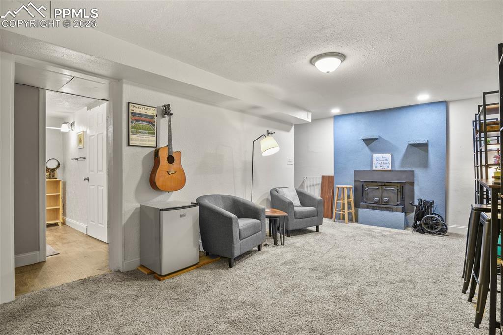 Image 21 of 36: Recreation Room