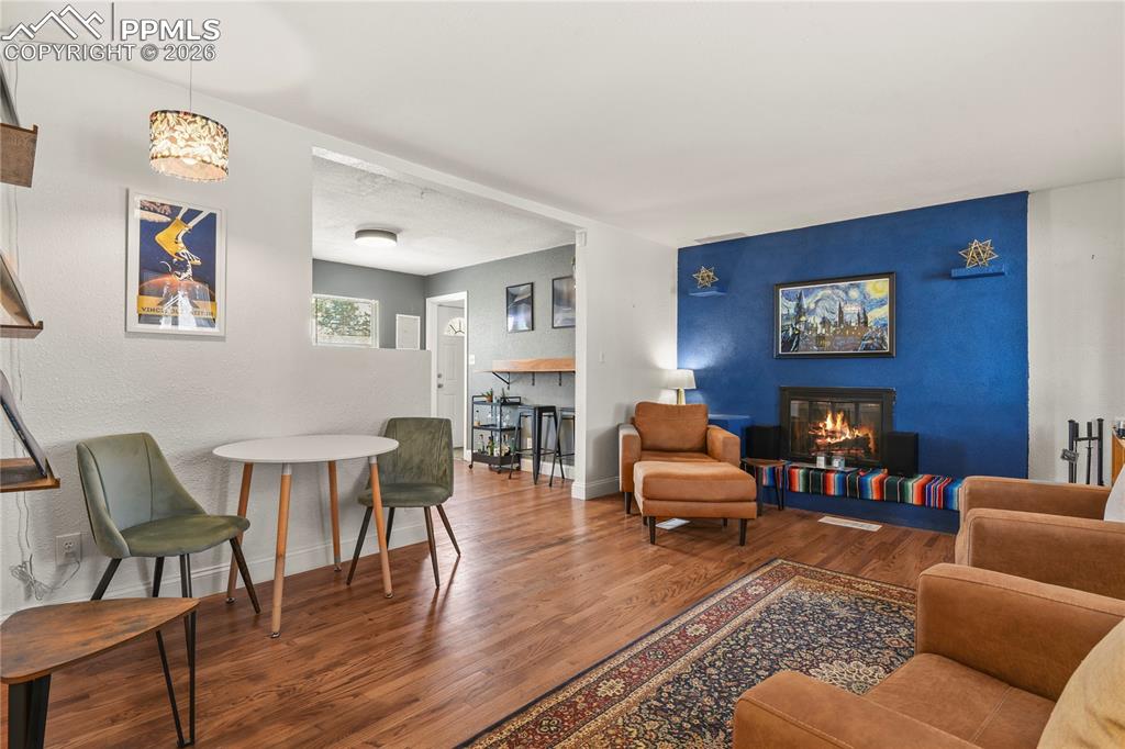 Image 8 of 36: Living Room