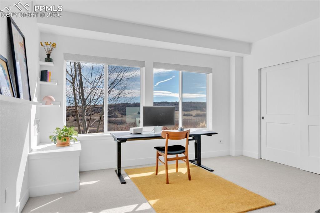 Image 44 of 50: Bedroom