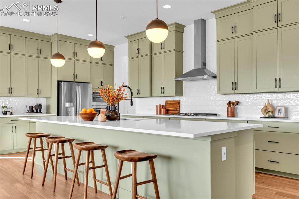 Image 6 of 50: Kitchen