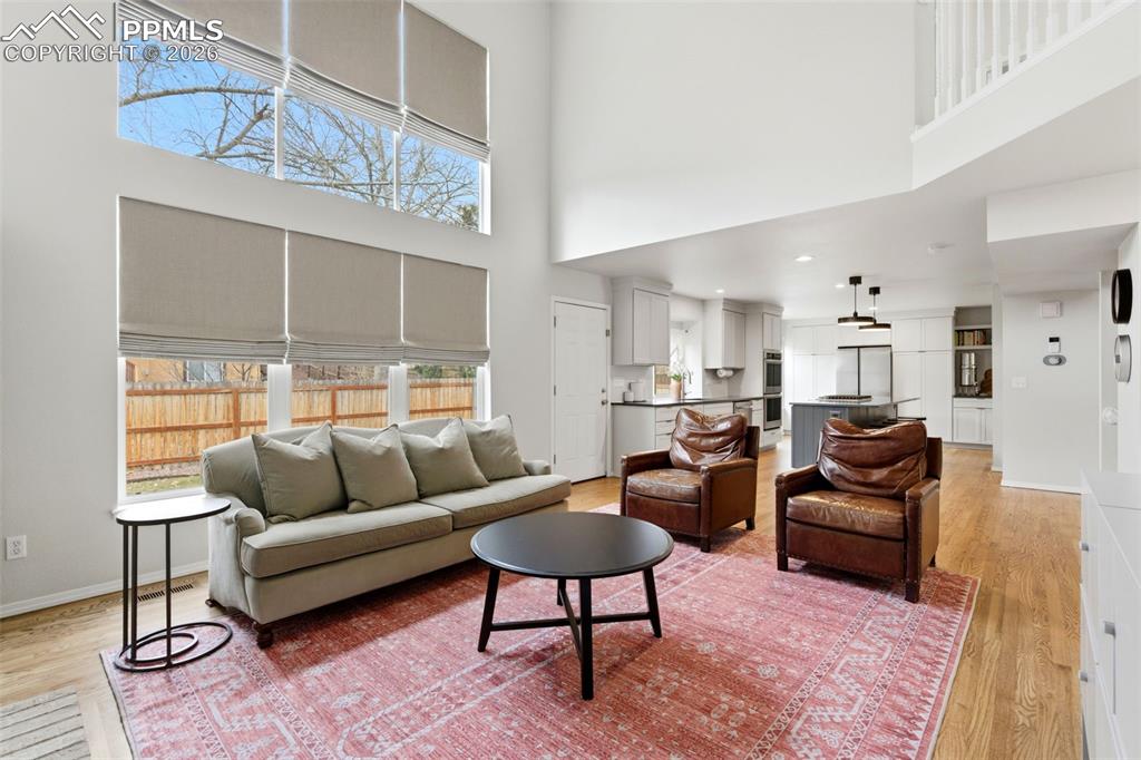 Image 12 of 50: Living Room