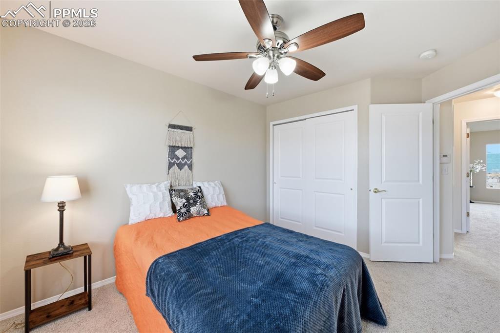 Image 31 of 48: Bedroom