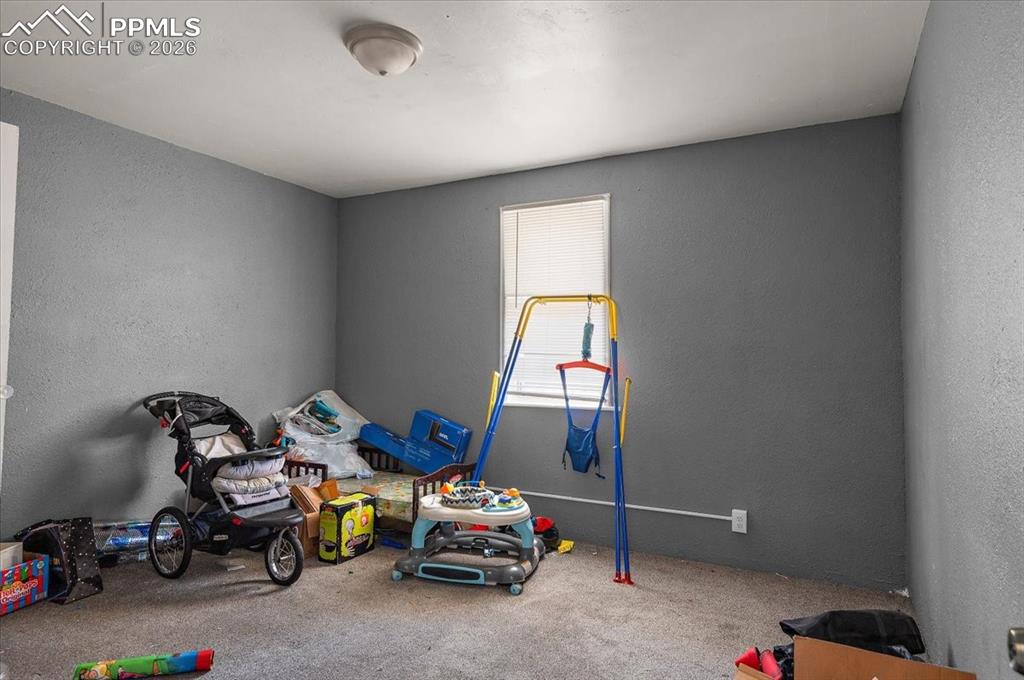 Image 4 of 21: Game Room