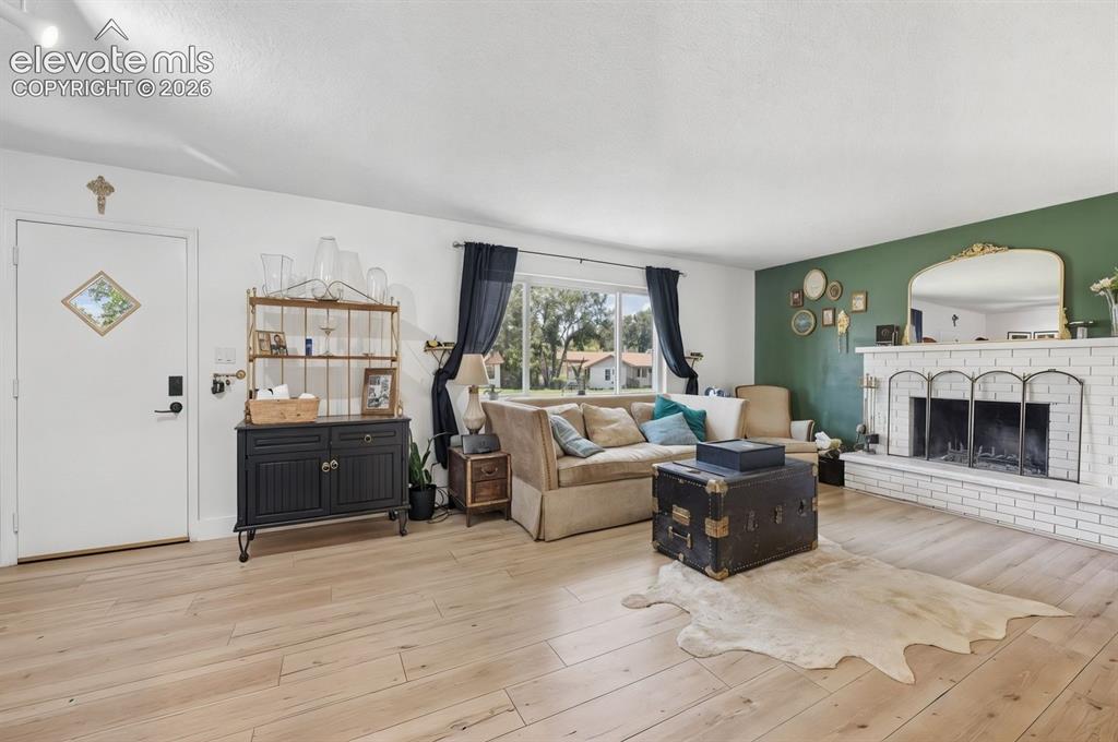 Image 9 of 42: Living Room