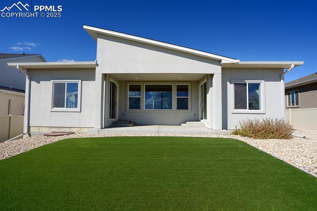 Image 36 of 46: Back of Structure