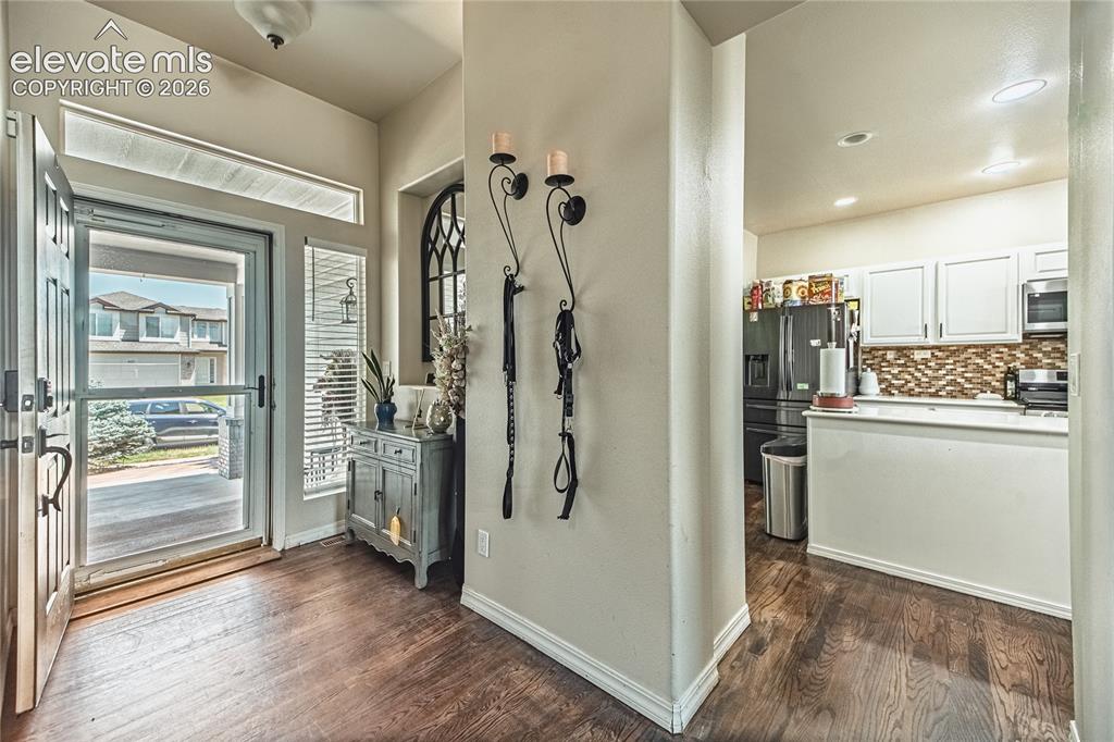 Image 3 of 48: Entrance foyer