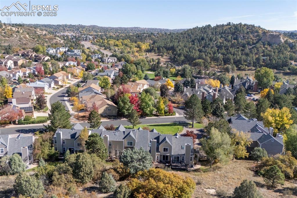 Image 43 of 43: Neighborhood