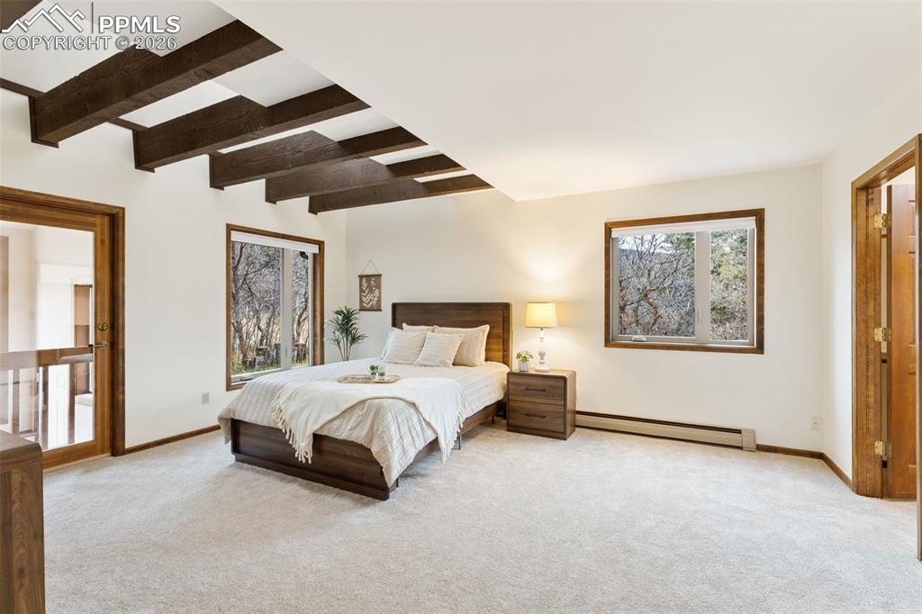 Image 27 of 42: Bedroom