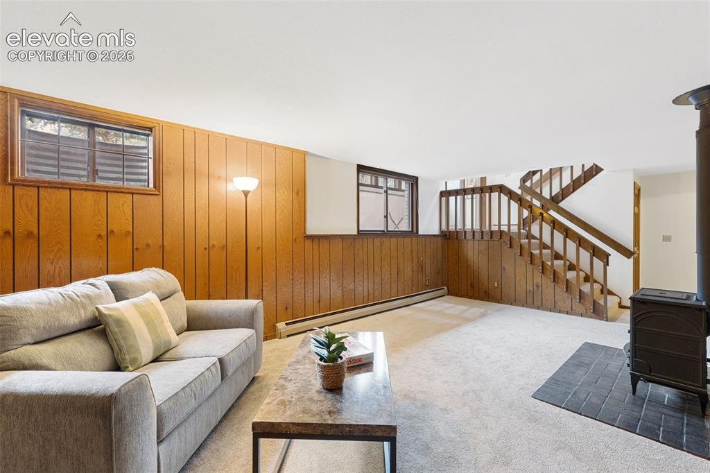 Image 45 of 49: Family Room