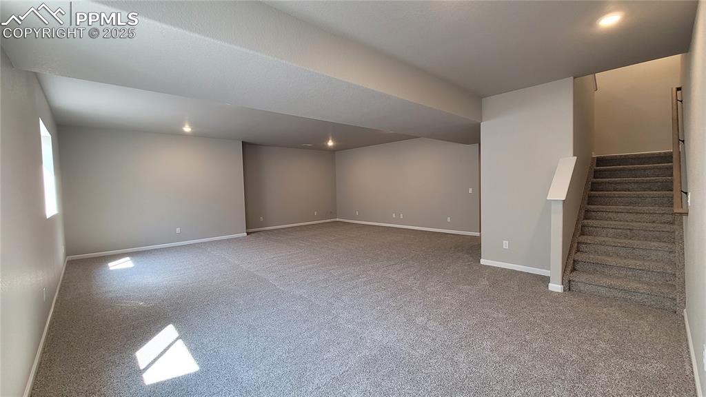 Image 18 of 23: Family Room