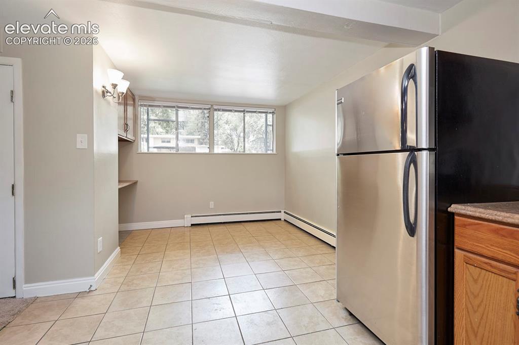Image 6 of 21: Kitchen