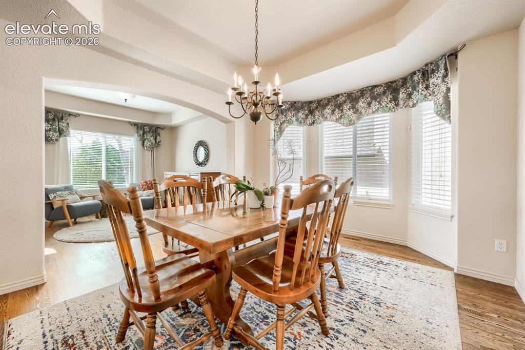 Image 6 of 47: Dining Area