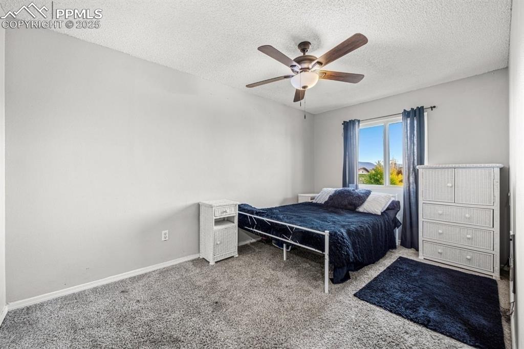 Image 11 of 21: Bedroom