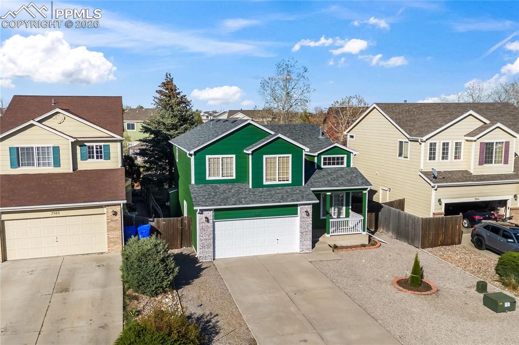 Image 3 of 43: Front of Structure