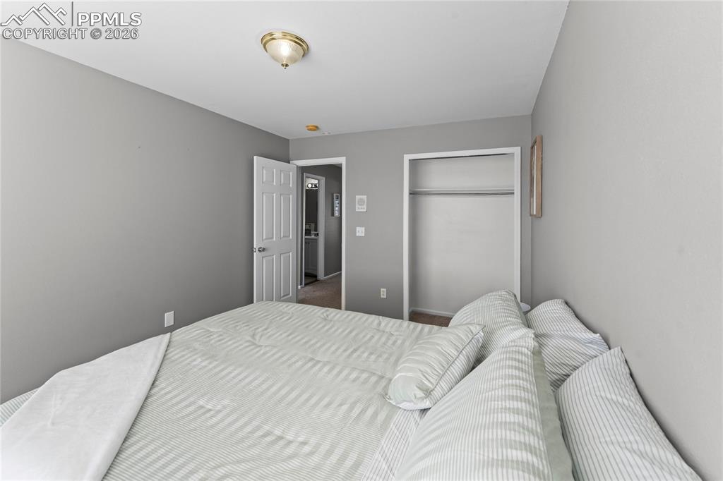 Image 32 of 43: Bedroom