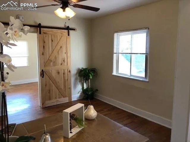 Image 18 of 33: Unit 3