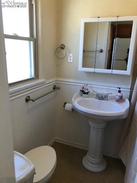 Image 22 of 33: Unit 3