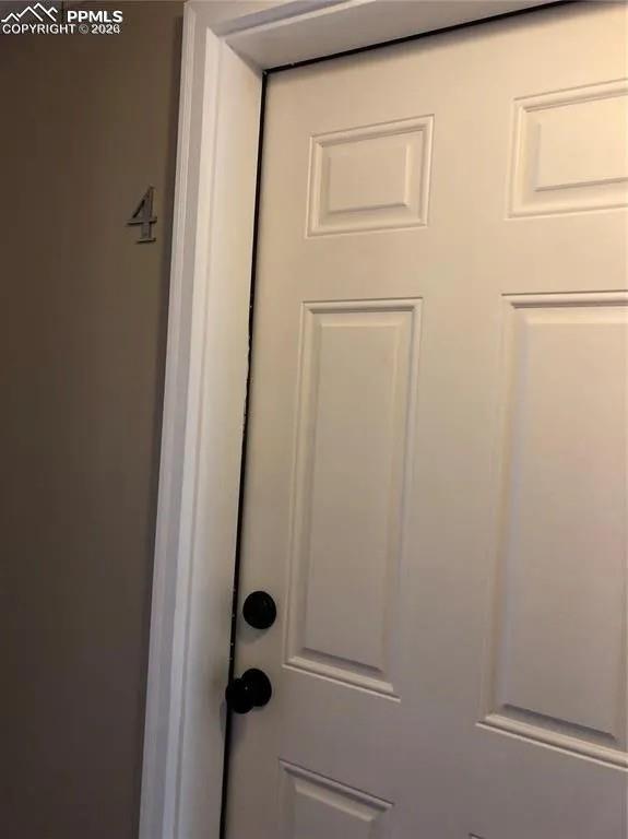 Image 24 of 33: Unit 4