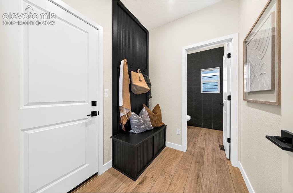 Image 18 of 49: Mud Room