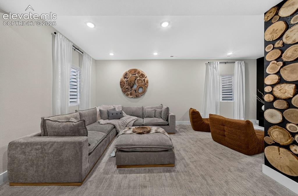 Image 38 of 49: Family Room