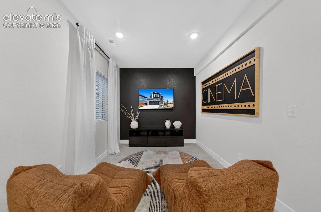 Image 39 of 49: Family Room