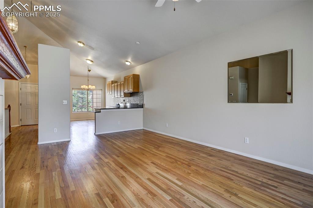Image 17 of 42: Living Room