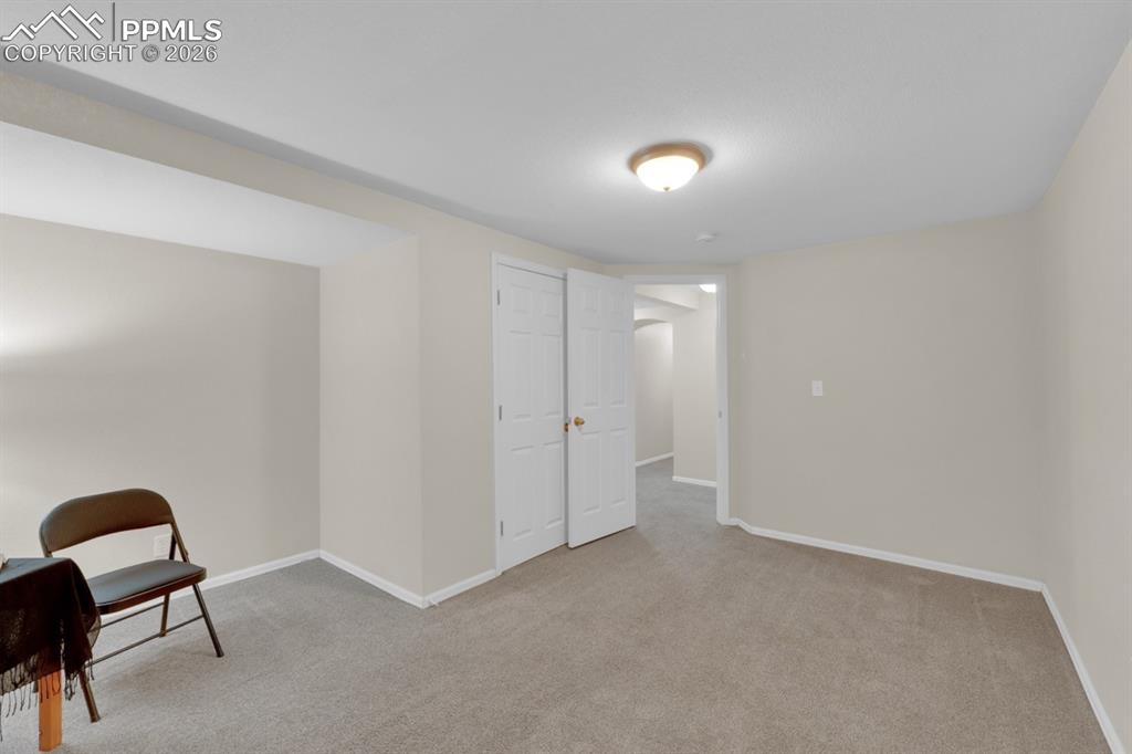 Image 28 of 49: Bedroom 3