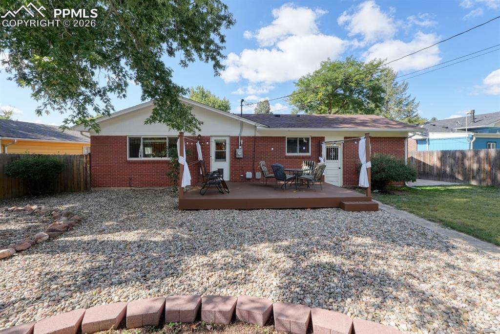 Image 36 of 49: Back of structure