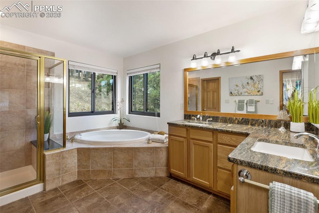 Image 19 of 50: Master Bathroom