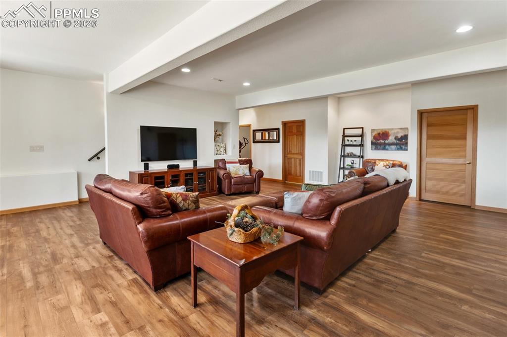 Image 30 of 50: Family Room