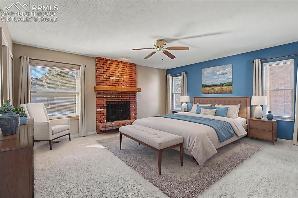 Image 25 of 50: Virtually Staged