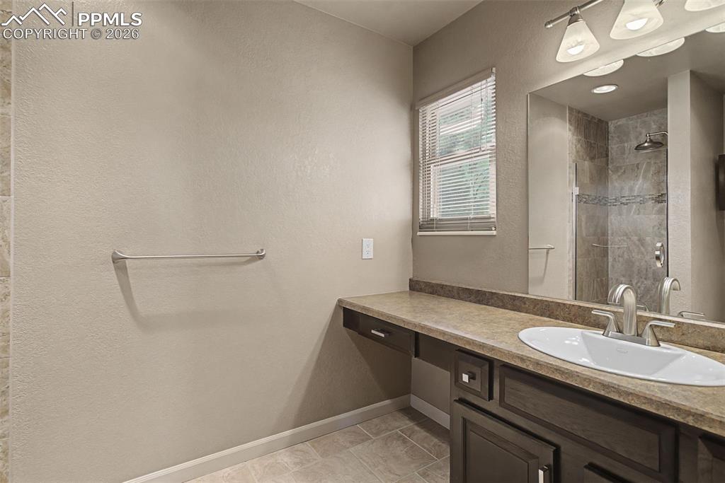 Image 28 of 50: Master Bathroom