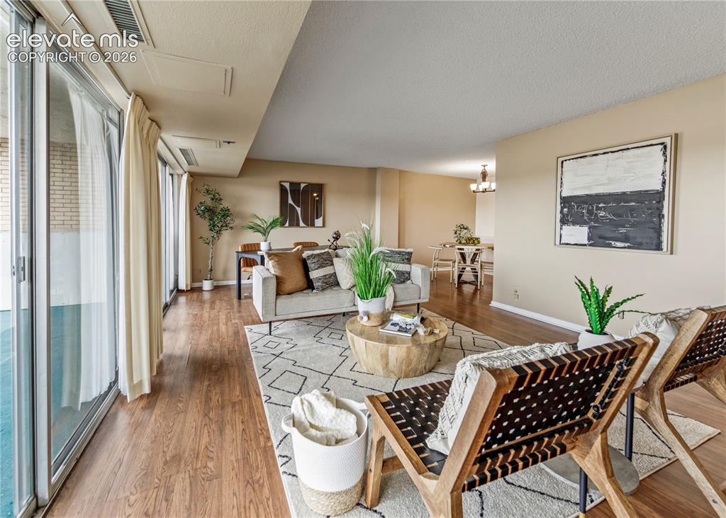 Image 6 of 33: Living Room