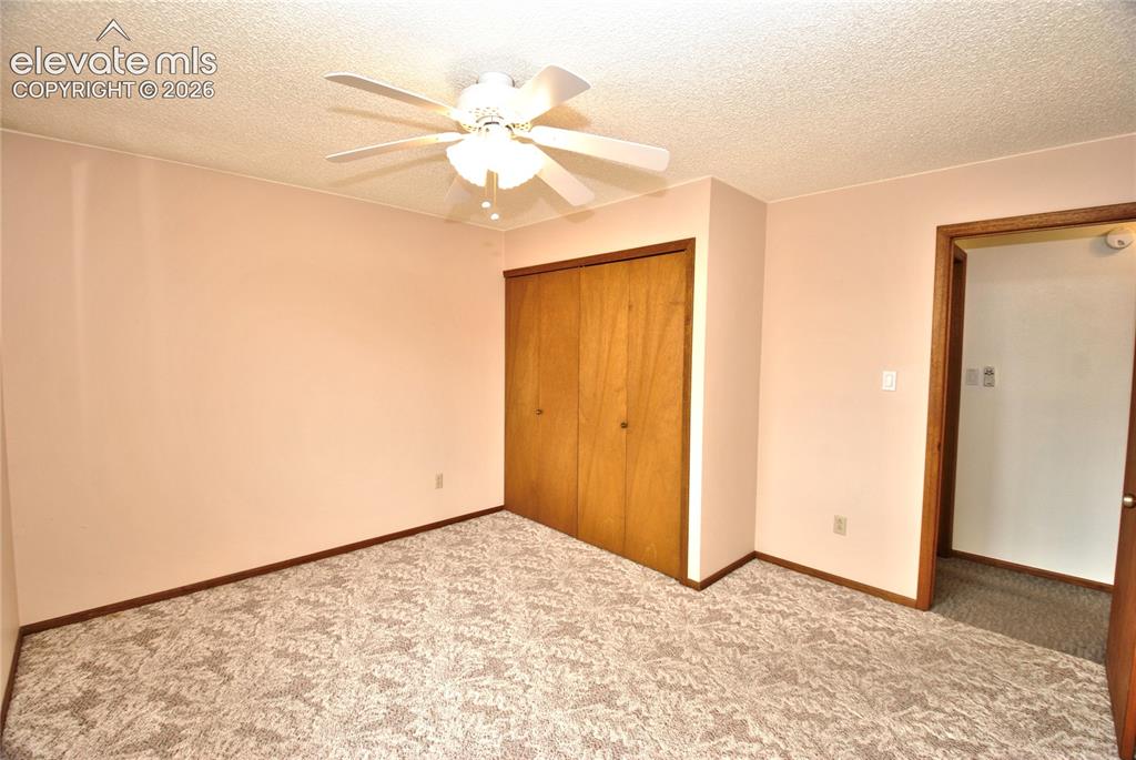 Image 16 of 29: Bedroom