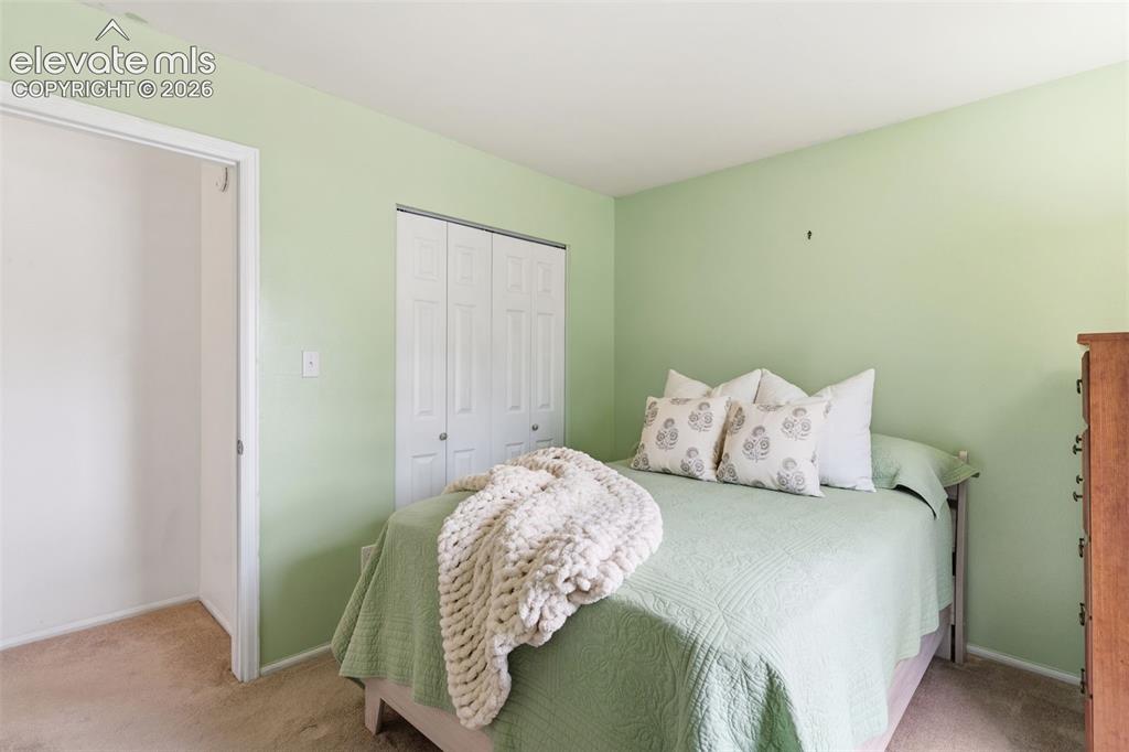 Image 6 of 48: Bedroom