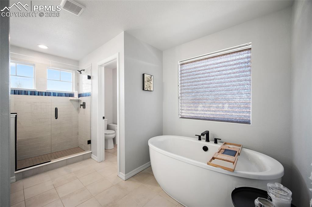 Image 22 of 41: Master Bathroom