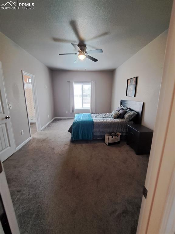 Image 10 of 10: Bedroom