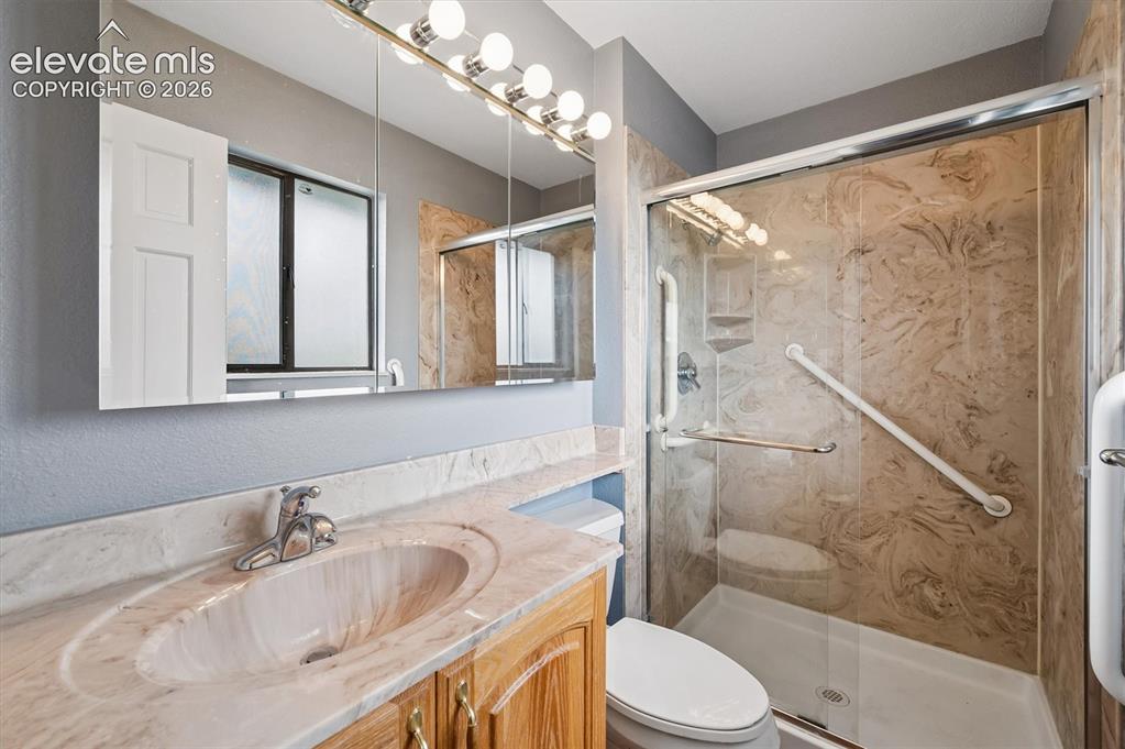 Image 33 of 40: Master Bathroom
