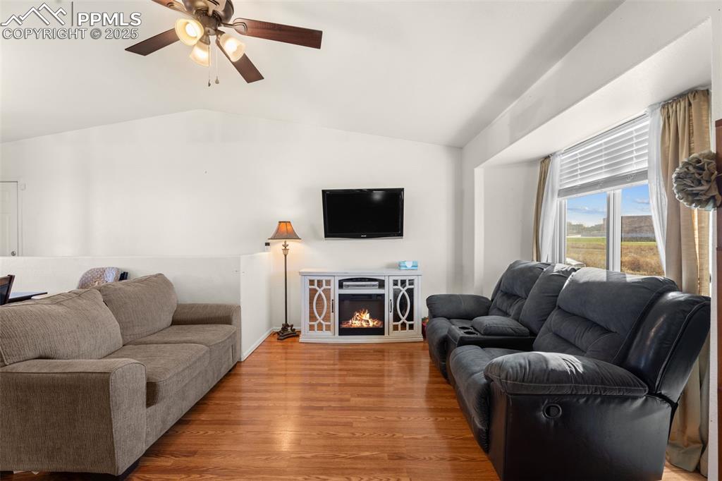 Image 11 of 29: Living Room