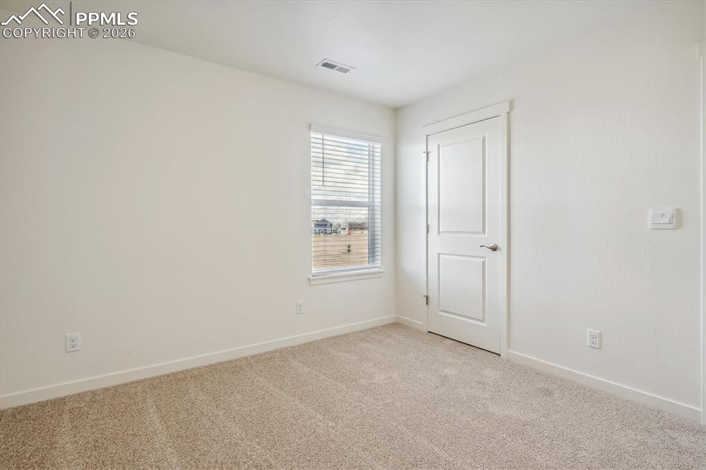 Image 18 of 19: No Description Available