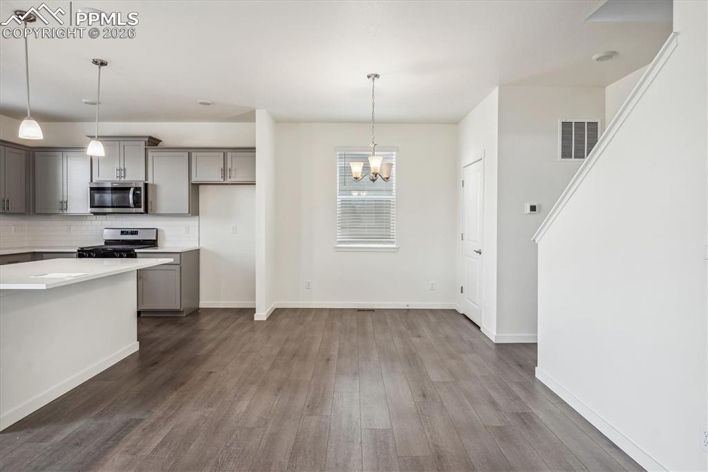 Image 6 of 19: No Description Available