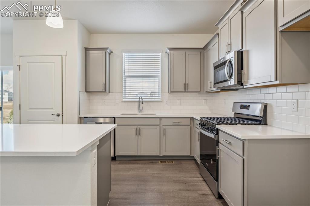 Image 8 of 19: No Description Available