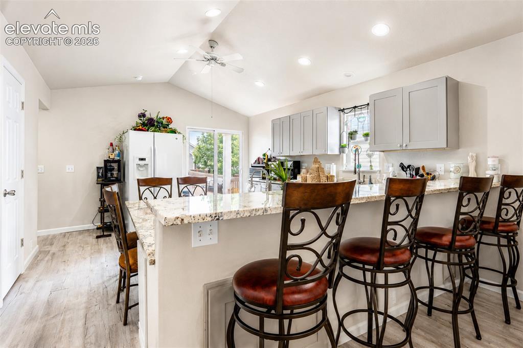 Image 6 of 27: Kitchen