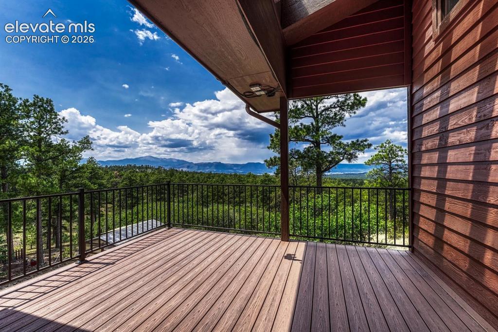 Image 26 of 50: Outdoor deck with views for days!